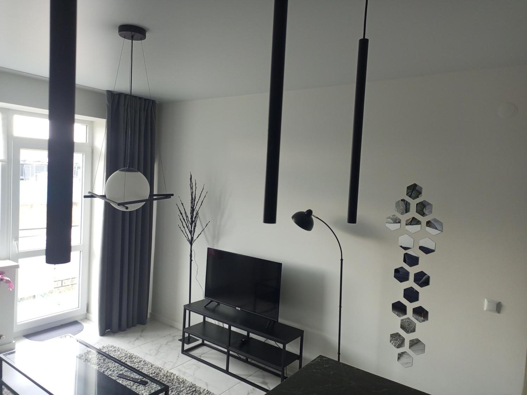 New Modern Apartment Oujhorod Extérieur photo